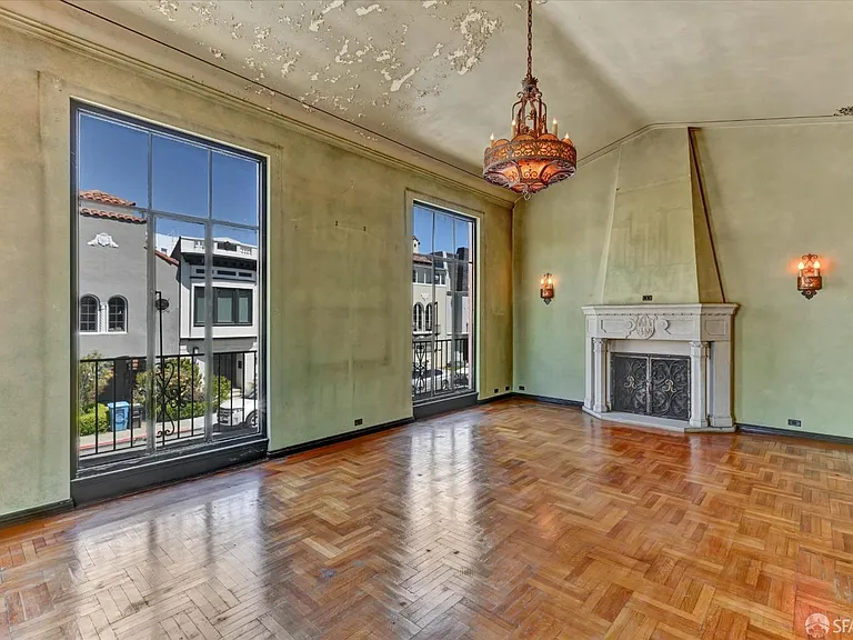 201 Capra Way, San Francisco, CA 94123