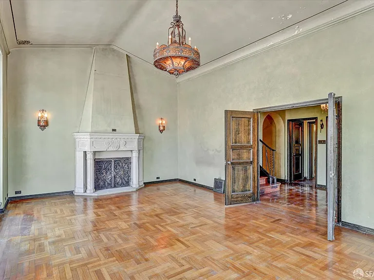 201 Capra Way, San Francisco, CA 94123