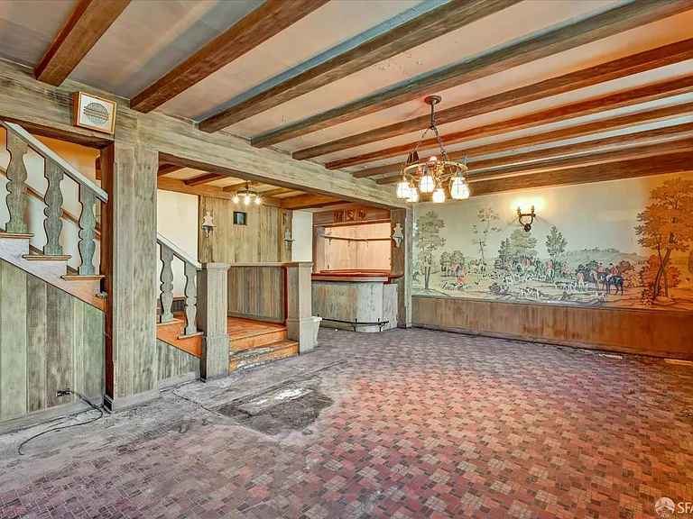 201 Capra Way, San Francisco, CA 94123