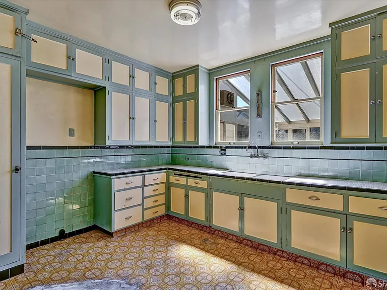 201 Capra Way, San Francisco, CA 94123