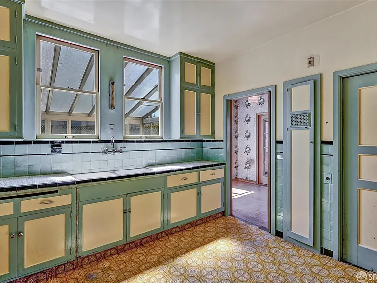 201 Capra Way, San Francisco, CA 94123