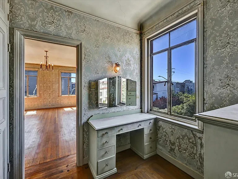 201 Capra Way, San Francisco, CA 94123