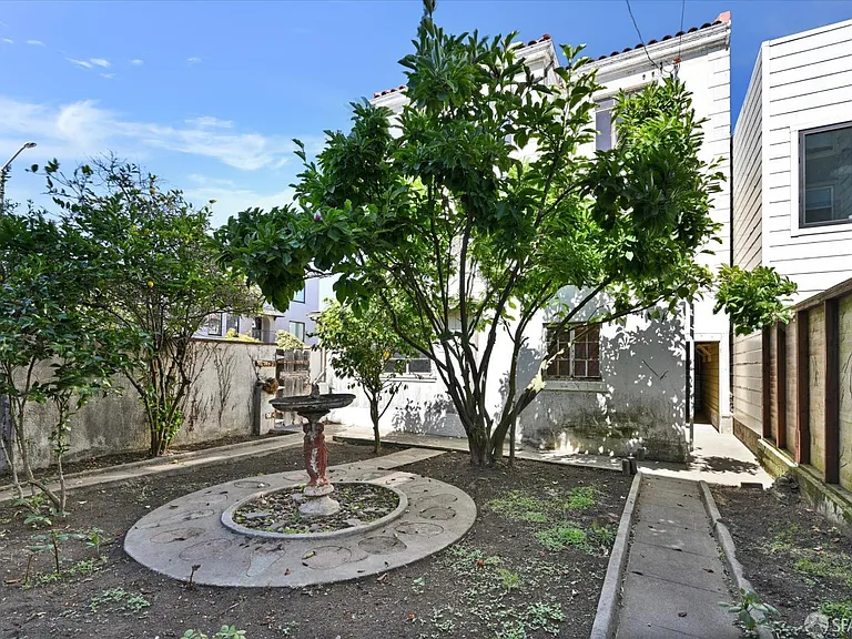 201 Capra Way, San Francisco, CA 94123