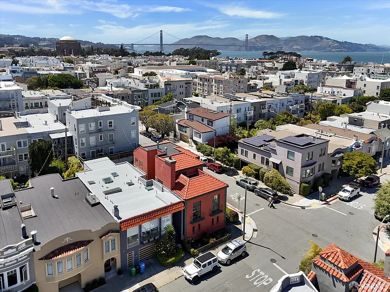 201 Capra Way, San Francisco, CA 94123