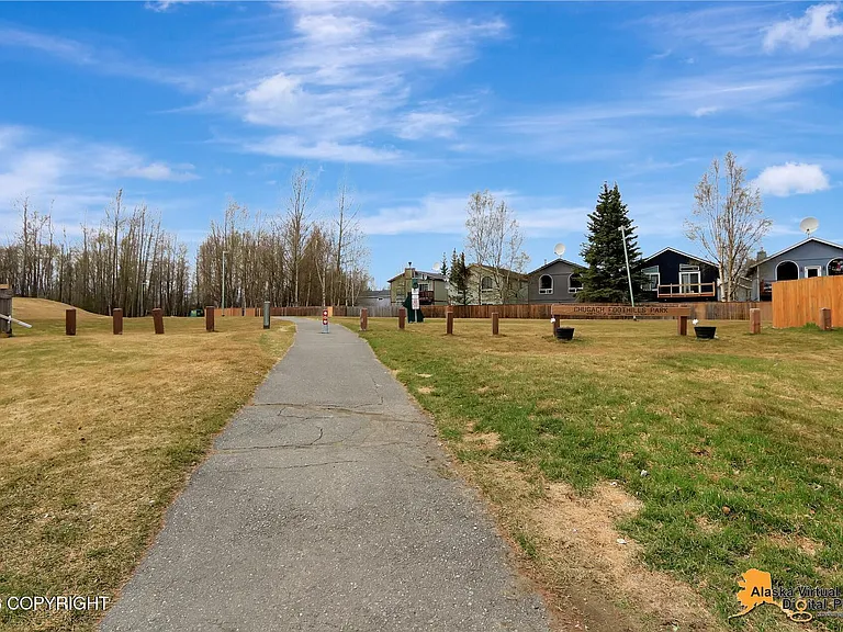 8213 Race Cir, Anchorage, AK 99504