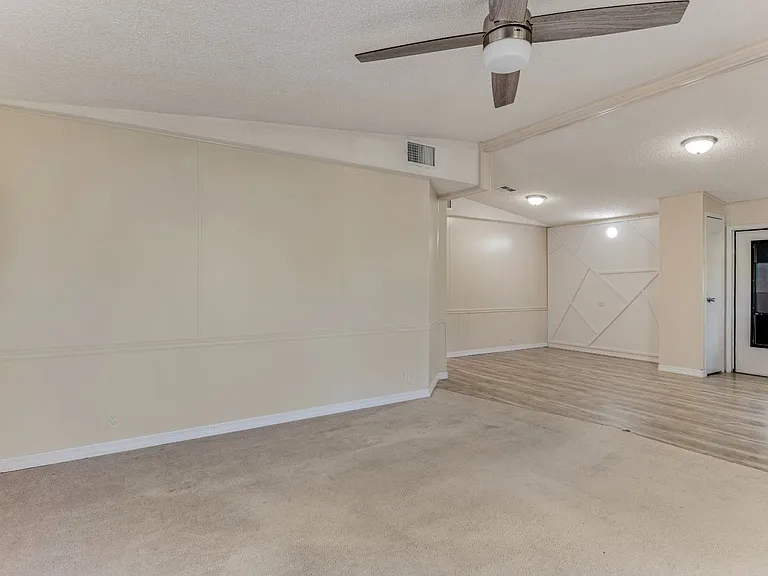 15 Dover Falls Rd #909, Ormond Beach, FL 32174