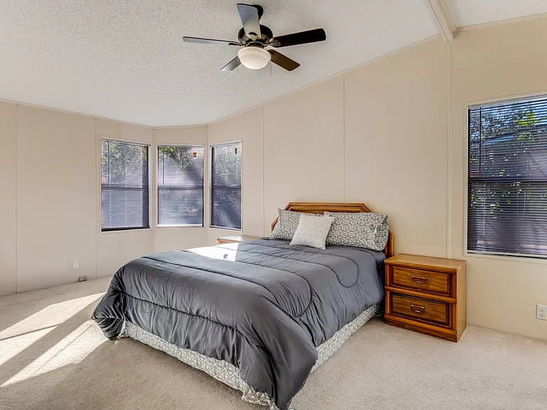 15 Dover Falls Rd #909, Ormond Beach, FL 32174