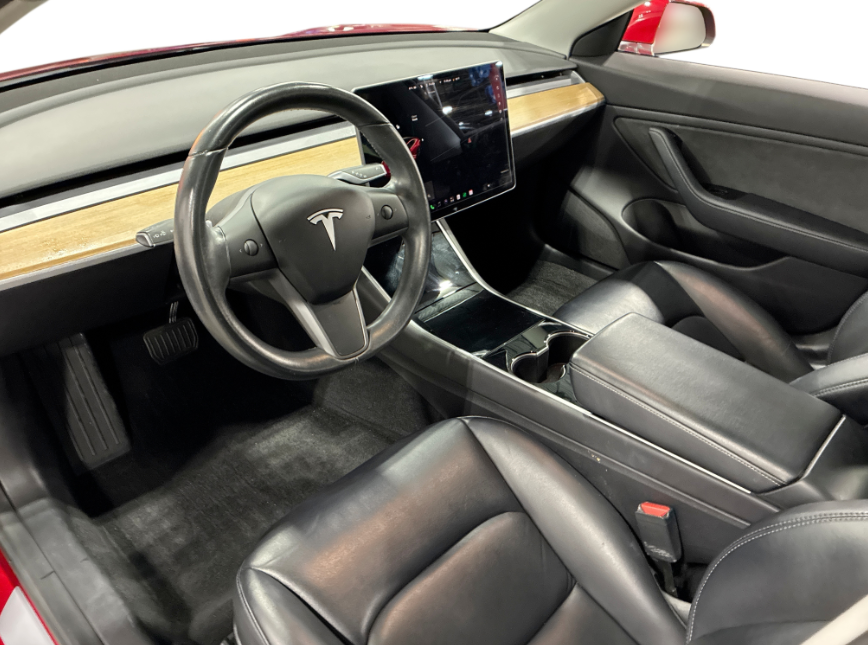 Model 3 Standard Range Plus Rear-Wheel Drive