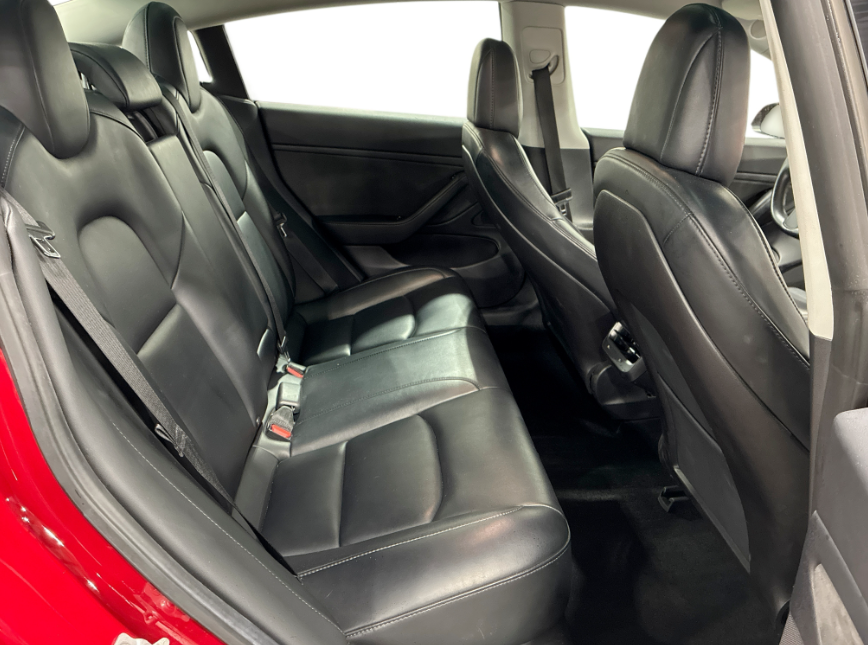 Model 3 Standard Range Plus Rear-Wheel Drive