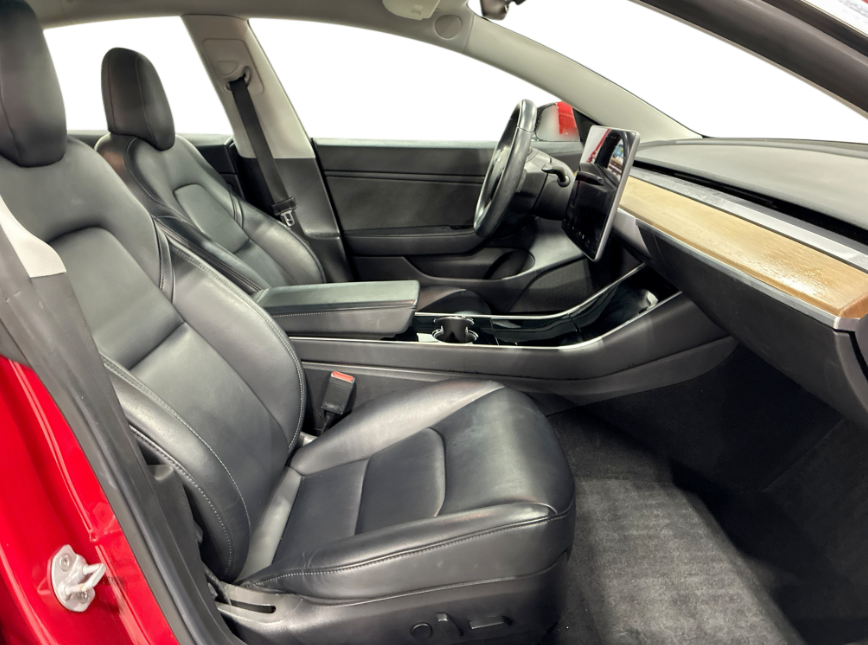 Model 3 Standard Range Plus Rear-Wheel Drive